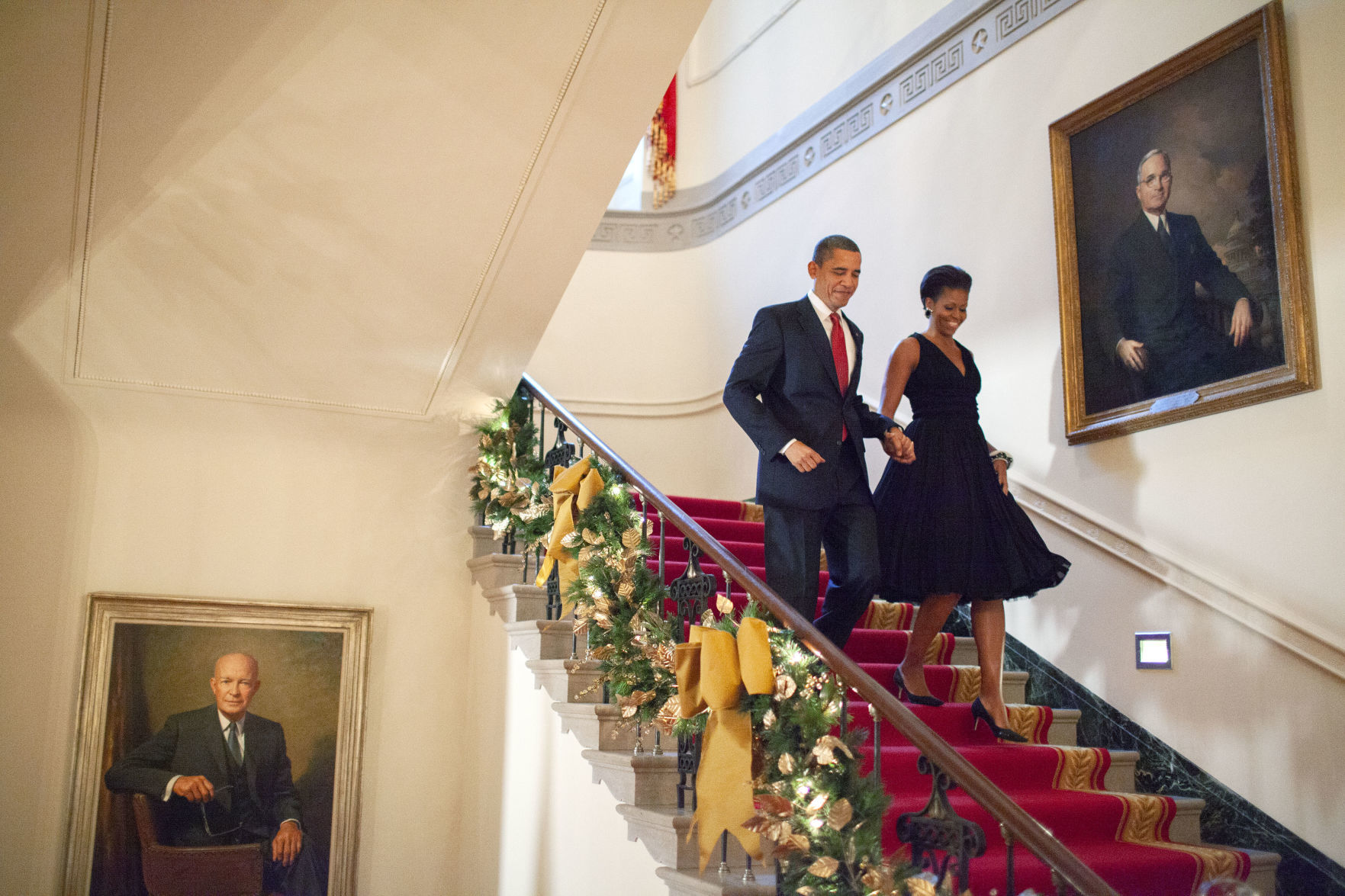 Obamas on staircase